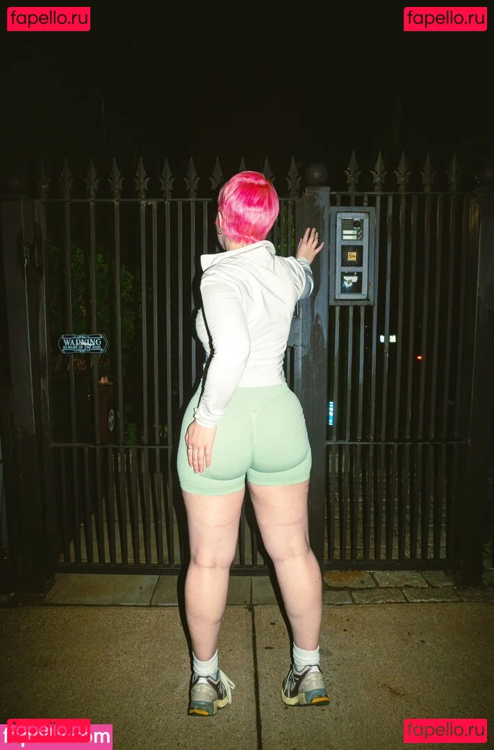 sadgalbri Onlyfans Photo Gallery 