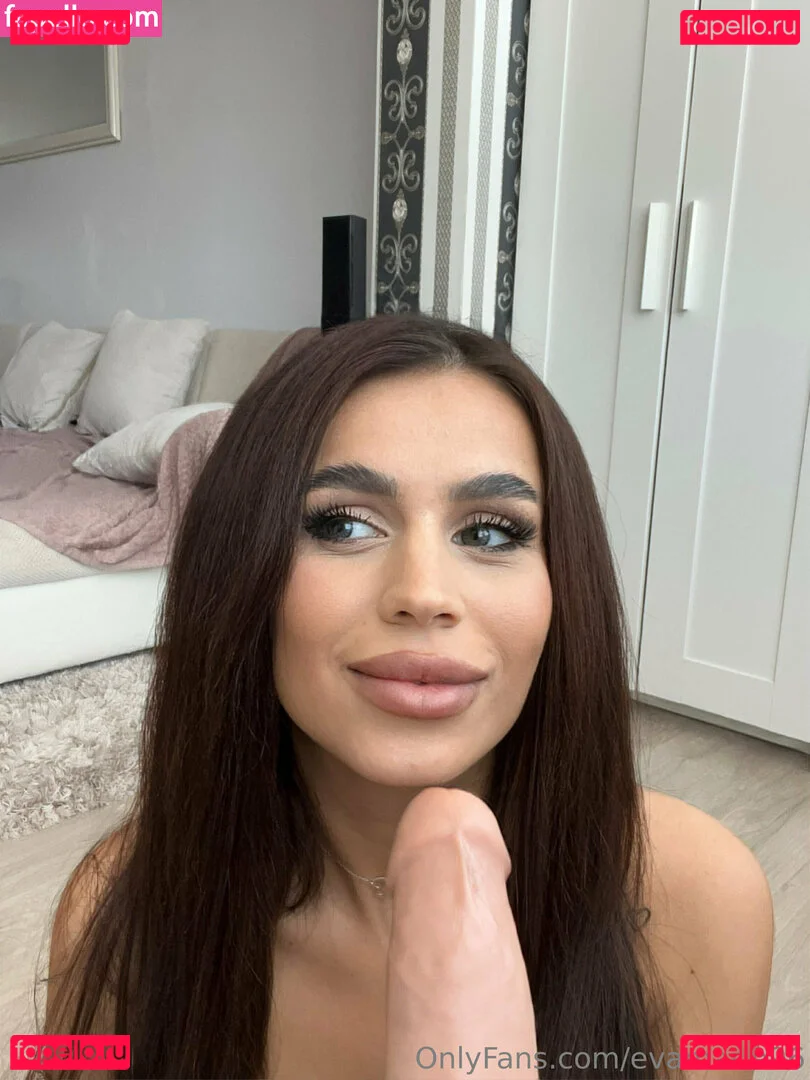evamarie96 Onlyfans Photo Gallery 