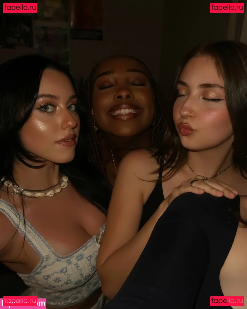 Victoria Alex Onlyfans Photo Gallery 