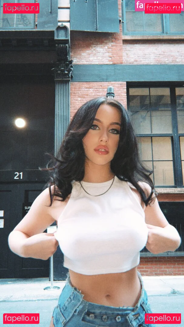 Victoria Alex Onlyfans Photo Gallery 