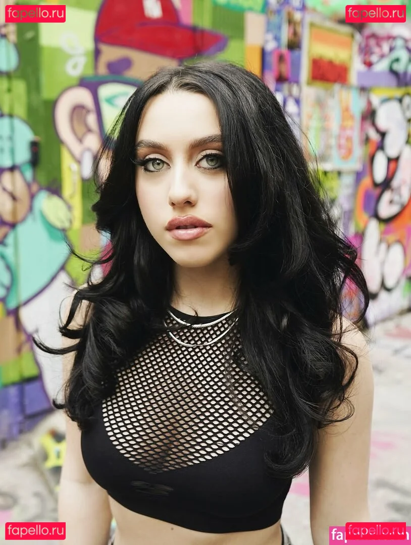 Victoria Alex Onlyfans Photo Gallery 