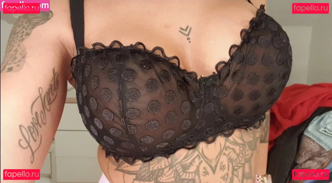 ladysecrets69 Onlyfans Photo Gallery 