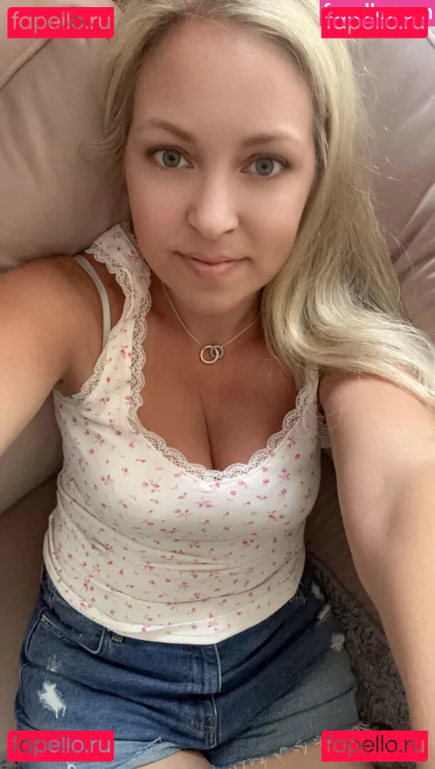 juicylucybaker Onlyfans Photo Gallery 