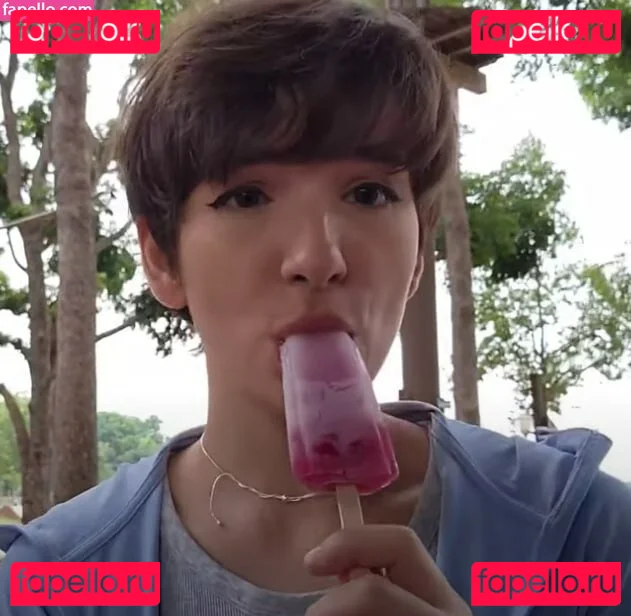 Faye Tan Onlyfans Photo Gallery 