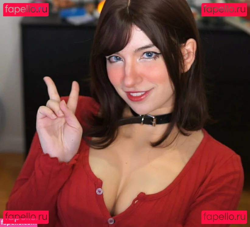 Faye Tan Onlyfans Photo Gallery 