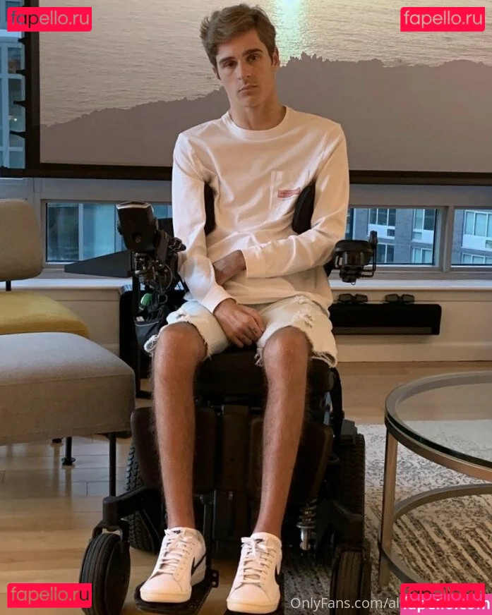 alejandrobocija Onlyfans Photo Gallery 