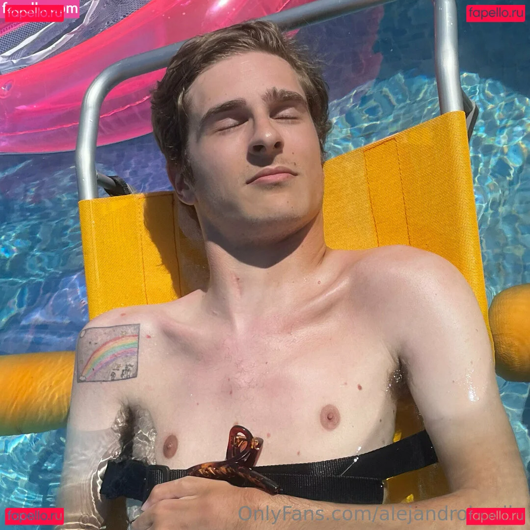 alejandrobocija Onlyfans Photo Gallery 