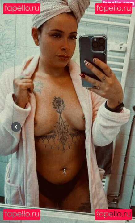 Mandygriffen Onlyfans Photo Gallery 