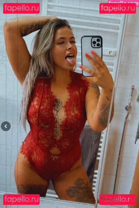 Mandygriffen Onlyfans Photo Gallery 