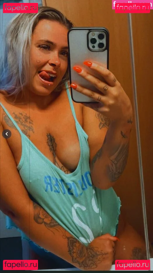 Mandygriffen Onlyfans Photo Gallery 