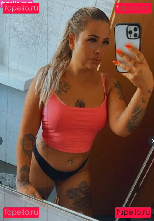 Mandygriffen Onlyfans Photo Gallery 