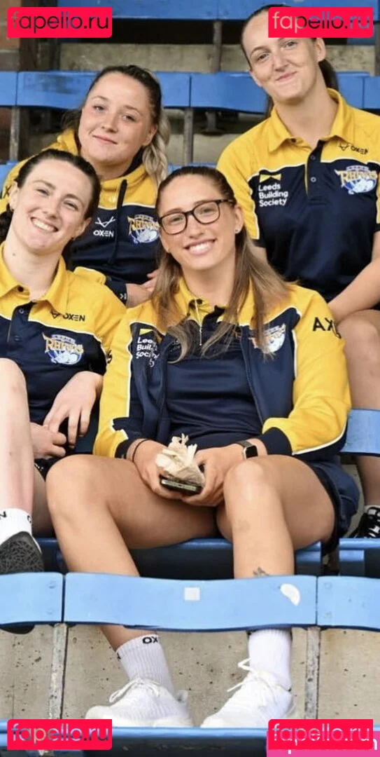 Caitlin Beevers Onlyfans Photo Gallery 