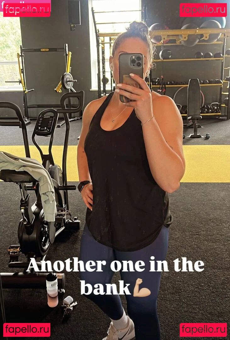 Caitlin Beevers Onlyfans Photo Gallery 