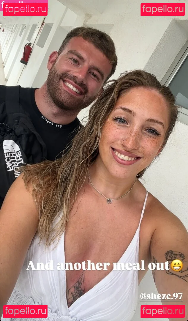 Caitlin Beevers Onlyfans Photo Gallery 