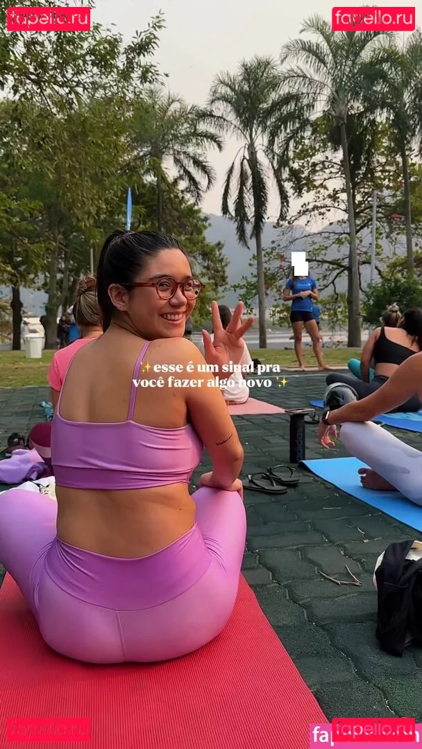 Bella Barp Onlyfans Photo Gallery 