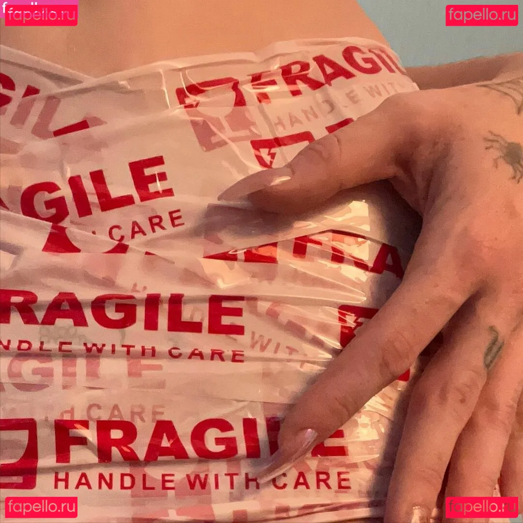 Saturnrevolving Onlyfans Photo Gallery 