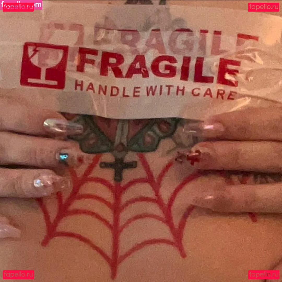 Saturnrevolving Onlyfans Photo Gallery 