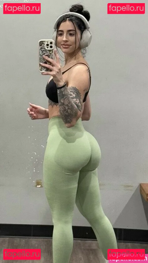 Angelinamonique96 Onlyfans Photo Gallery 