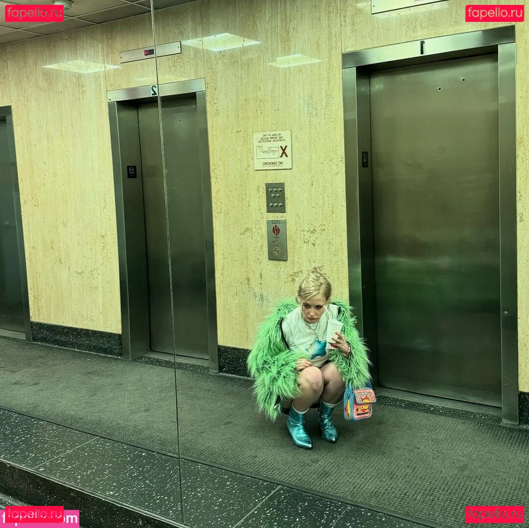 Chloe Moriondo Onlyfans Photo Gallery 