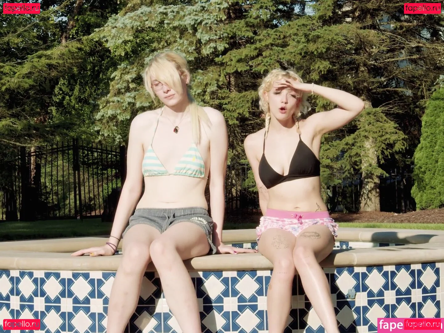 Chloe Moriondo Onlyfans Photo Gallery 