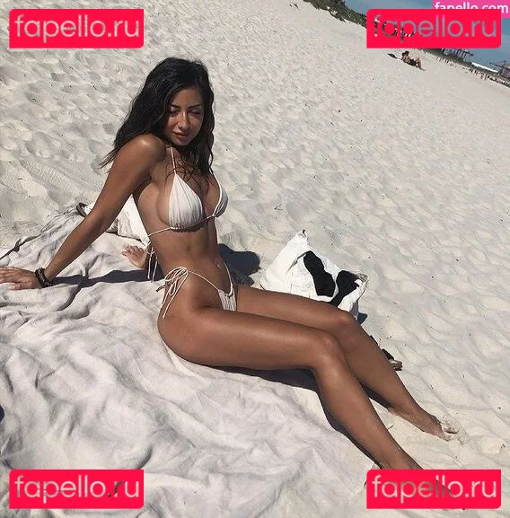 Bernadette Seno Onlyfans Photo Gallery 