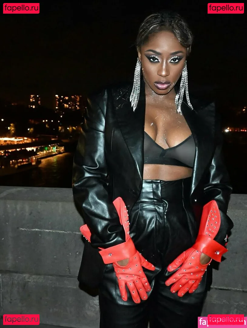 Trinity Fatu Onlyfans Photo Gallery 