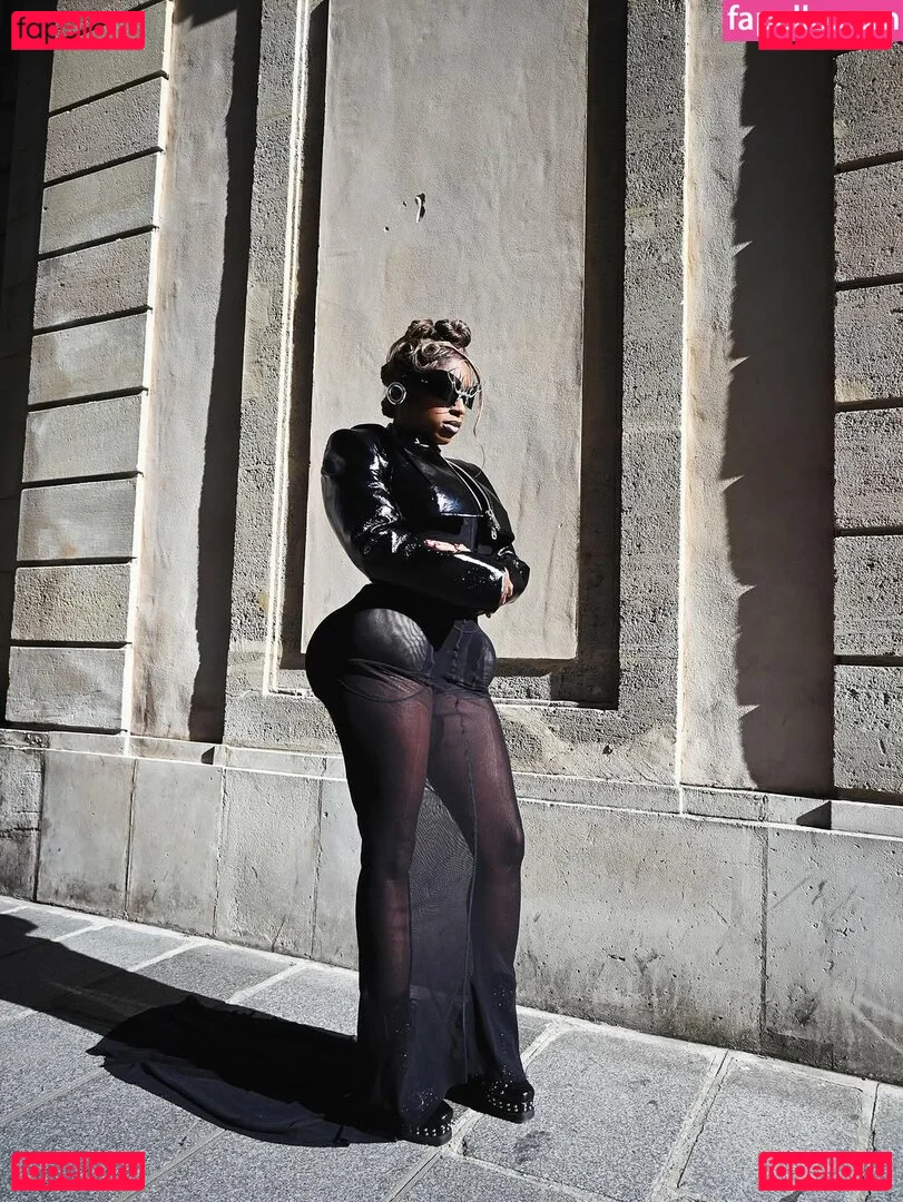 Trinity Fatu Onlyfans Photo Gallery 