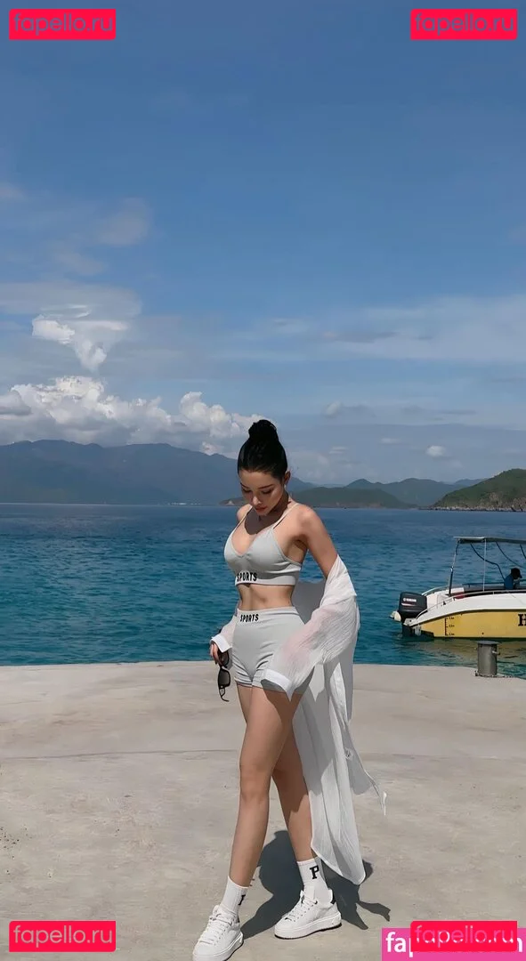 Kim Chi Onlyfans Photo Gallery 