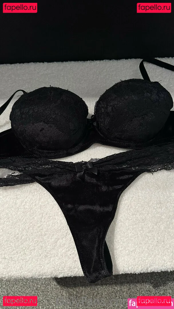 moree Onlyfans Photo Gallery 