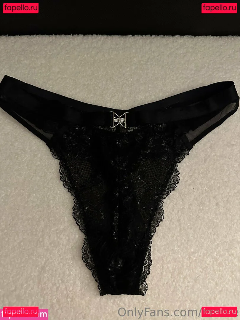 moree Onlyfans Photo Gallery 