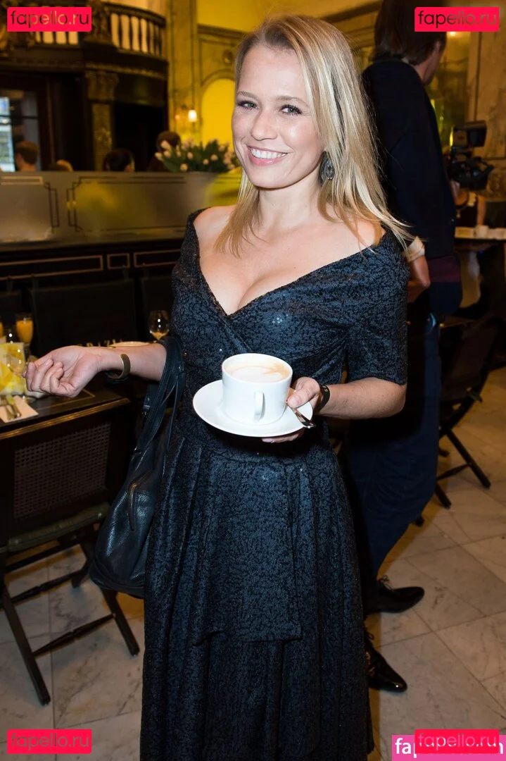 Nova Meierhenrich Onlyfans Photo Gallery 