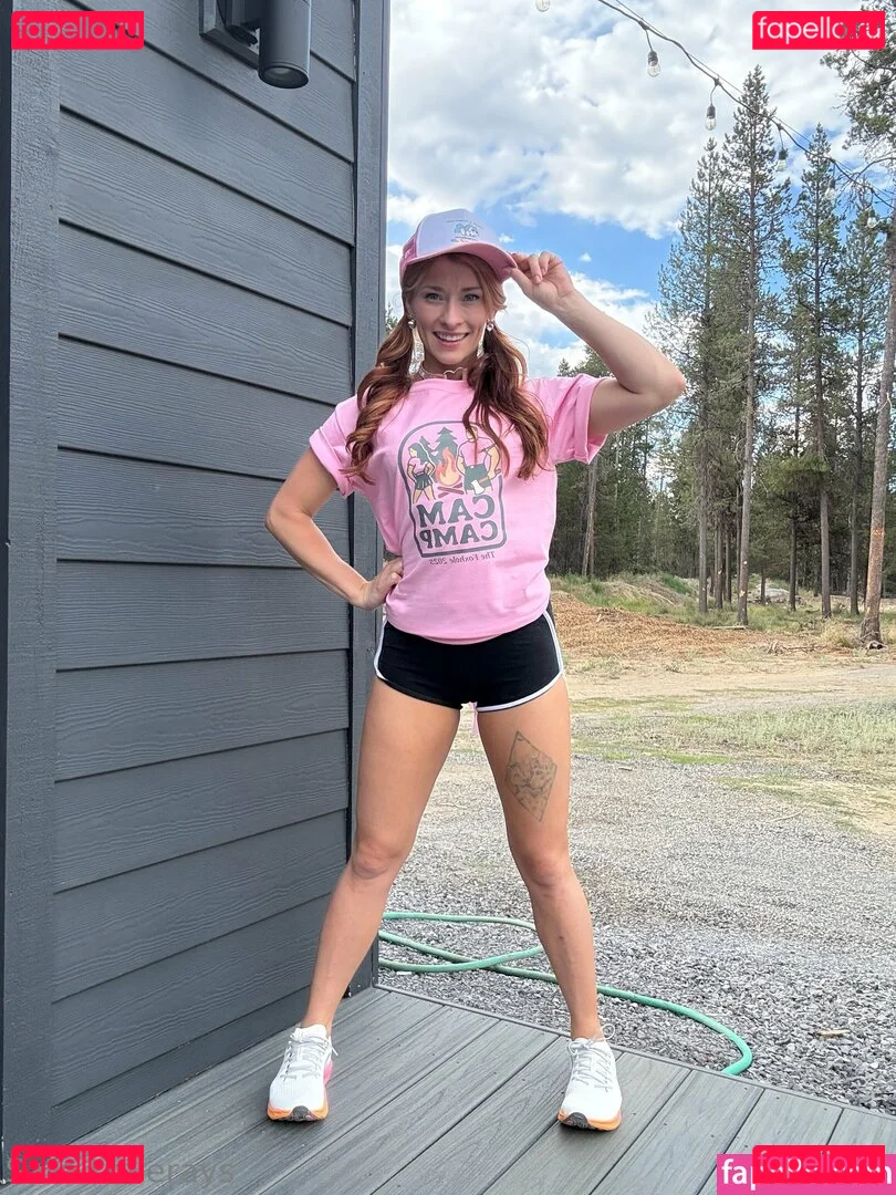 saraloverays Onlyfans Photo Gallery 