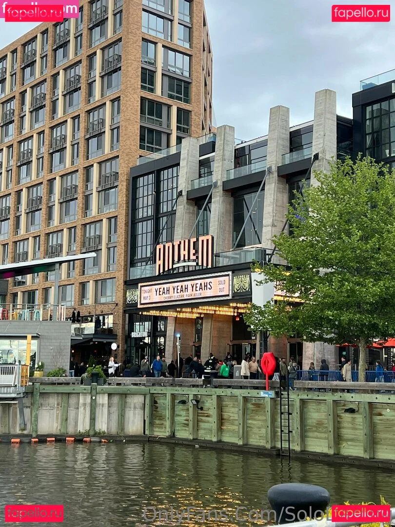 solodarling Onlyfans Photo Gallery 