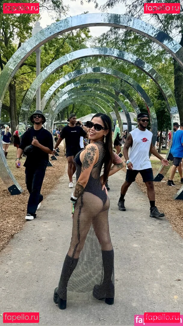 Jonna Mae Onlyfans Photo Gallery 