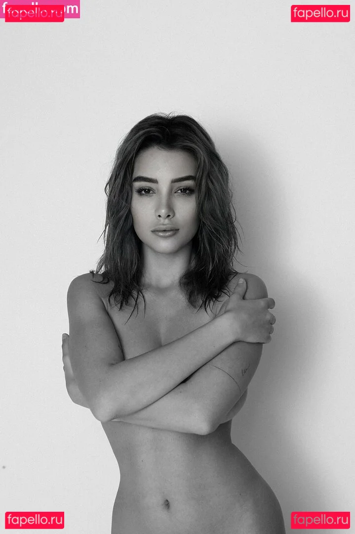 Ella Orten Onlyfans Photo Gallery 