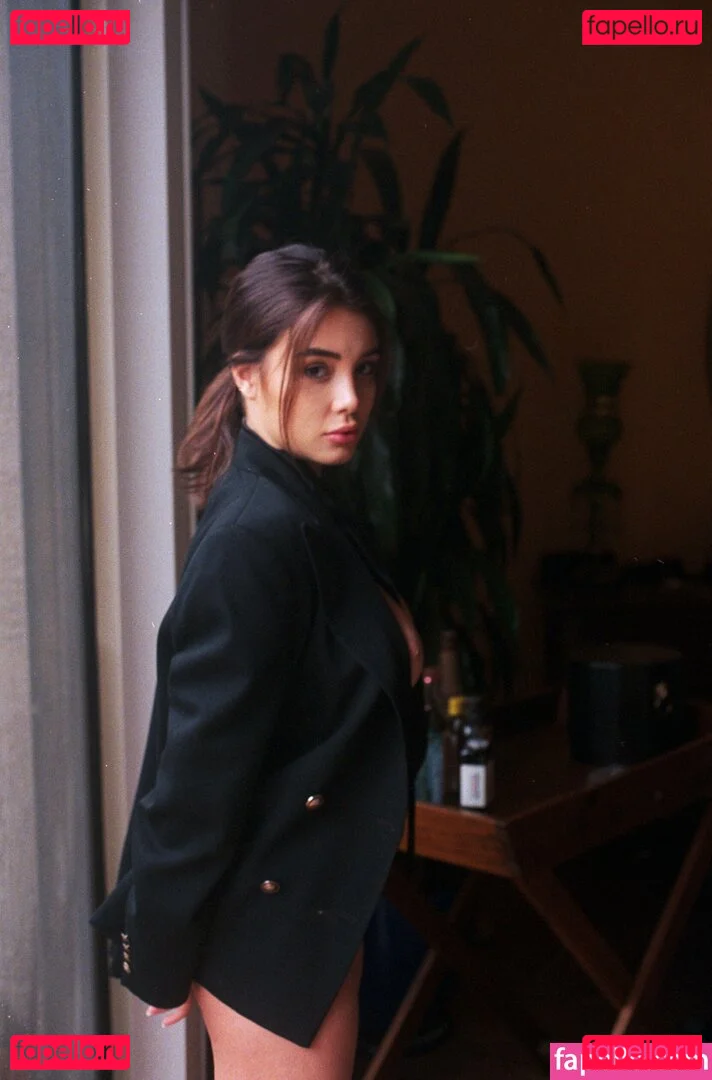 Ella Orten Onlyfans Photo Gallery 