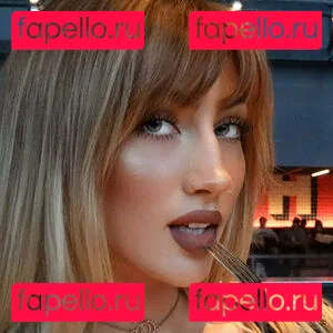 bigmouthbella Onlyfans Photo Gallery 