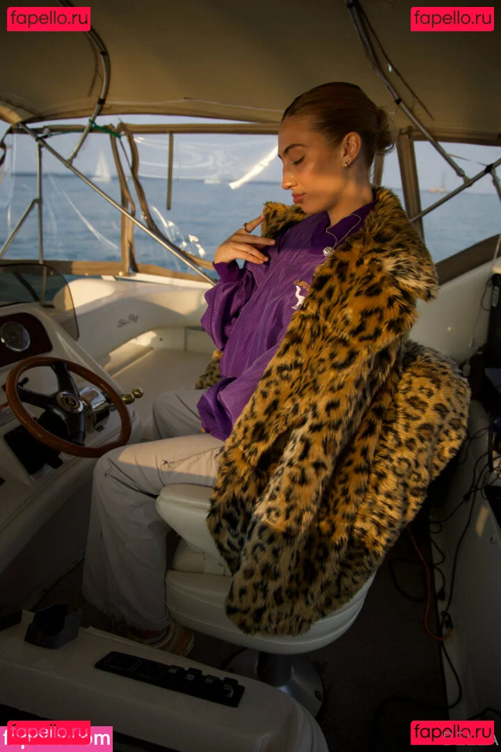 bigmouthbella Onlyfans Photo Gallery 