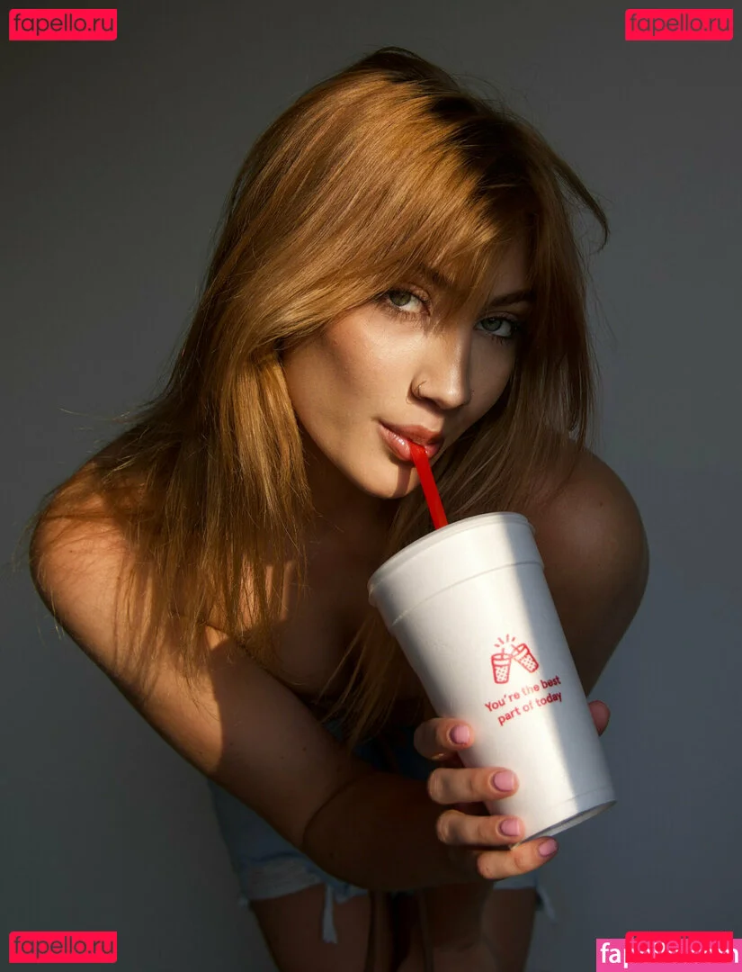 bigmouthbella Onlyfans Photo Gallery 