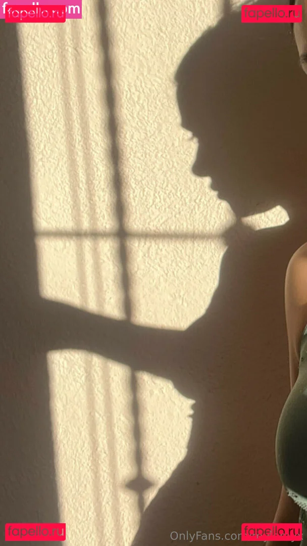 Lomy Asmr Onlyfans Photo Gallery 