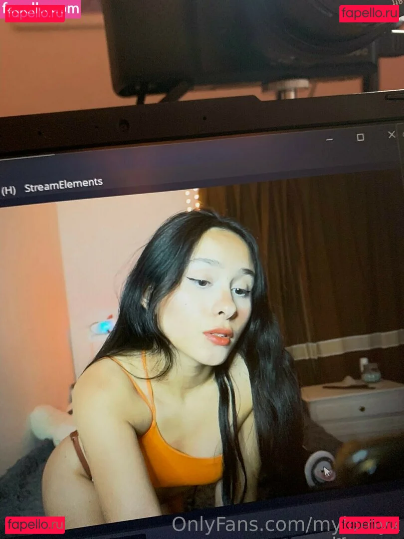 Lomy Asmr Onlyfans Photo Gallery 