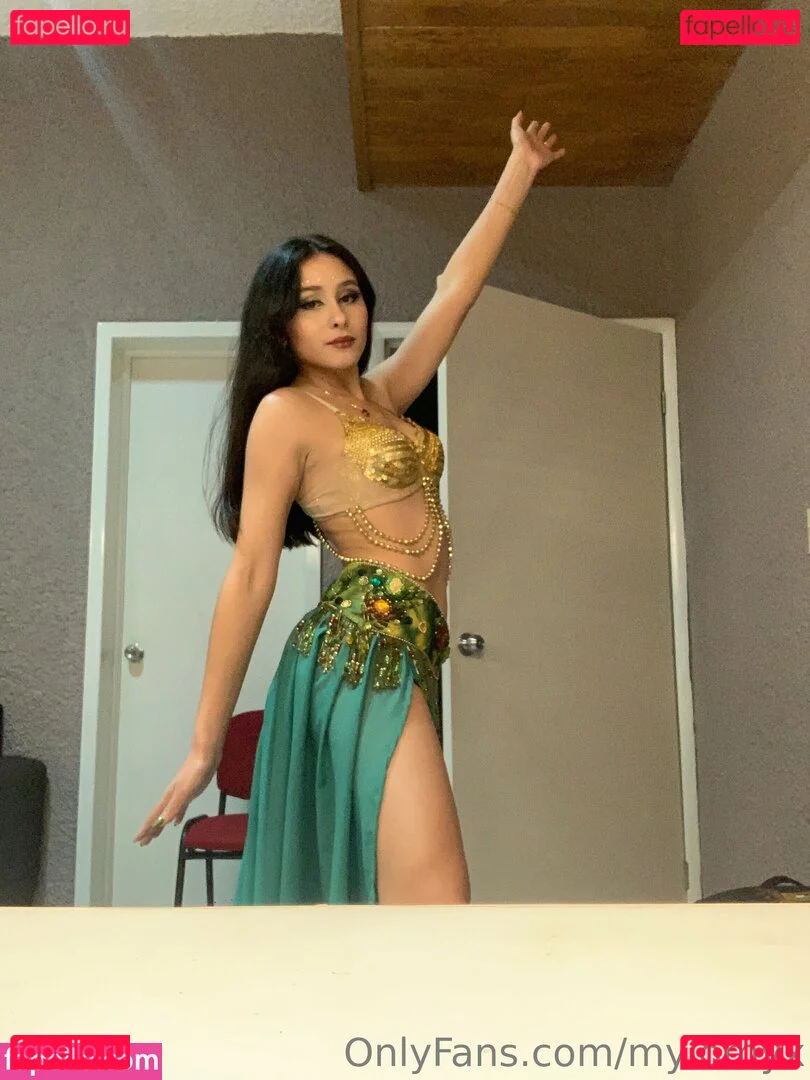 Lomy Asmr Onlyfans Photo Gallery 