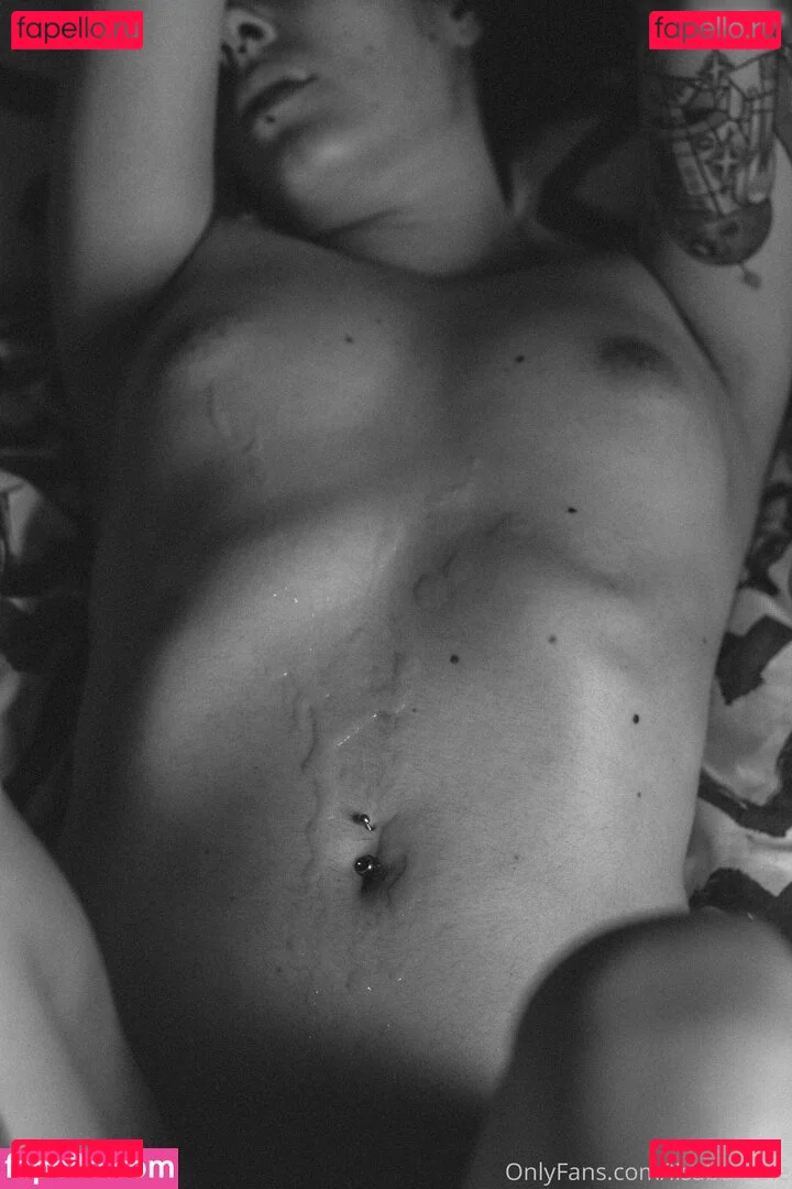 Lisa Bumble Onlyfans Photo Gallery 