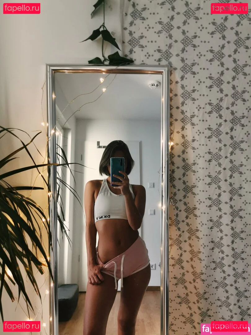 RemyReid Onlyfans Photo Gallery 