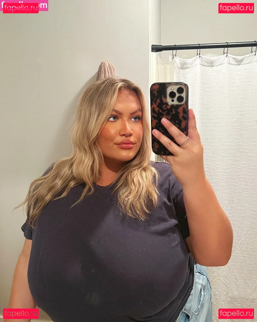 Hayden Onlyfans Photo Gallery 