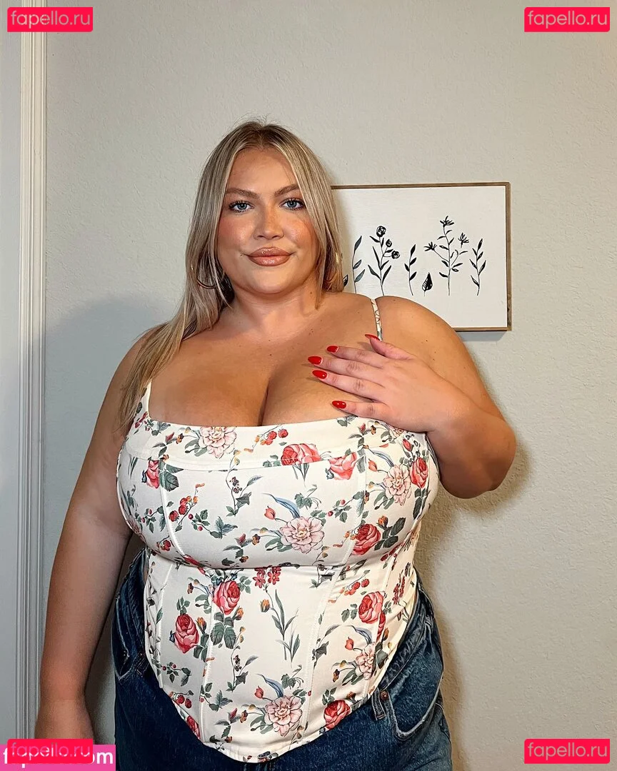 Hayden Onlyfans Photo Gallery 