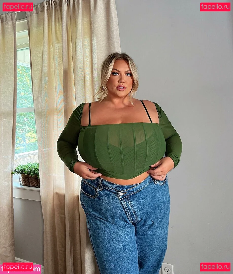 Hayden Onlyfans Photo Gallery 