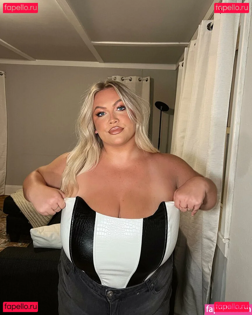 Hayden Onlyfans Photo Gallery 