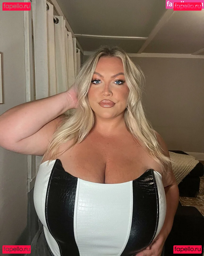 Hayden Onlyfans Photo Gallery 