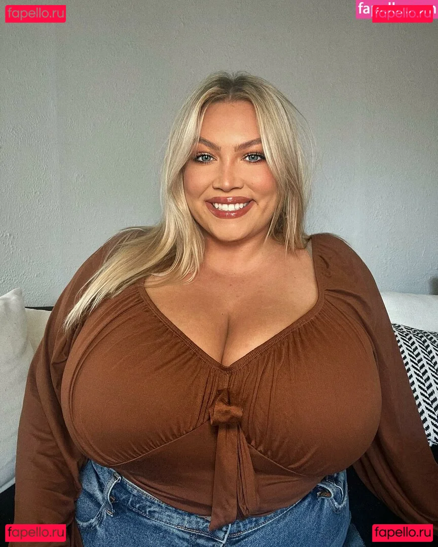 Hayden Onlyfans Photo Gallery 